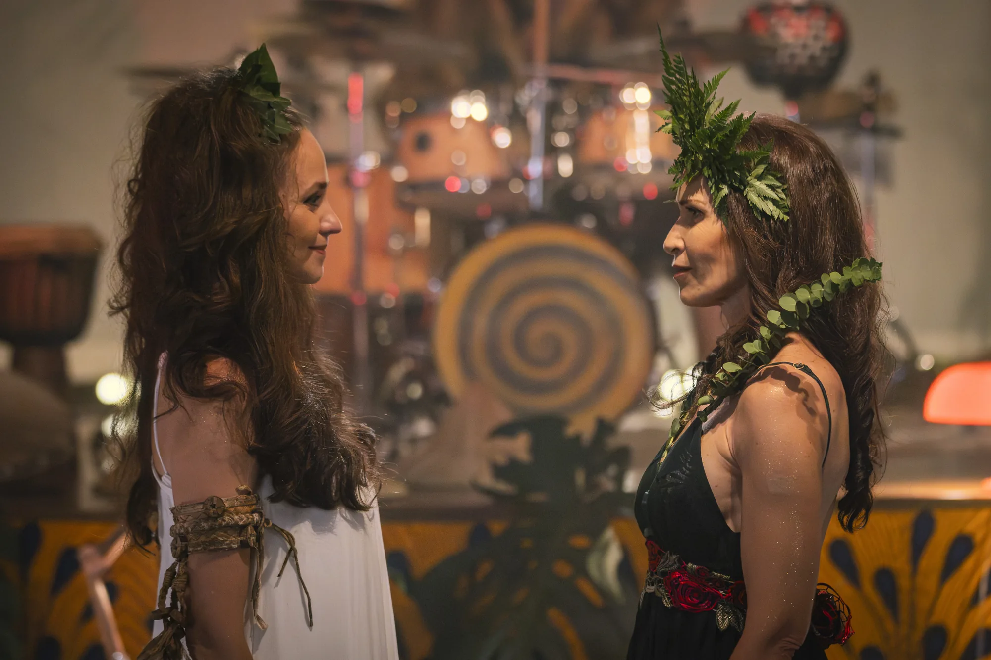 Ingra Lyberato e Camila Zen frente a frente em cena